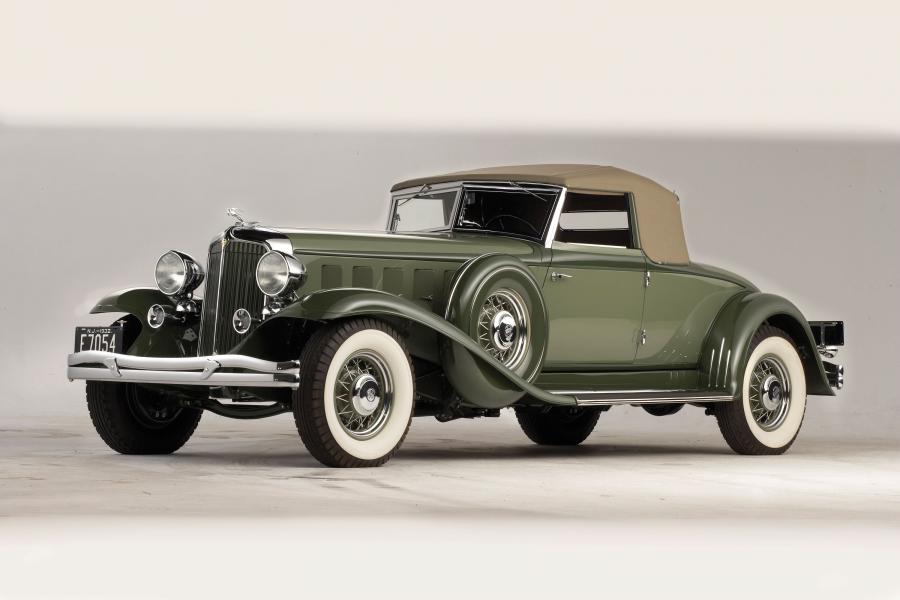  Chrysler CL Imperial Convertible Roadster by LeBaron 1932 года  (фото 26 из 26)